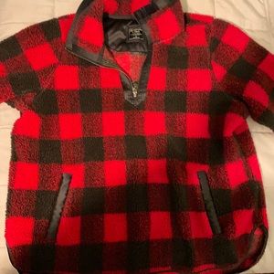 Abercrombie & Fitch red and black plaid fleece pullover